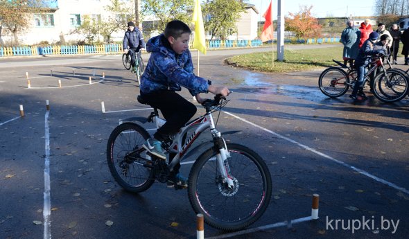 В агрогородке Ухвала прошли спортивные соревнования памяти воина-афганца Юрия Радкевича
