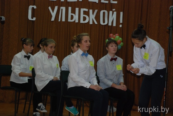 В Крупках выбрали лучшую школьную команду КВН