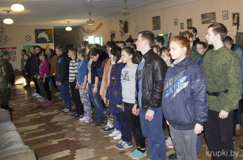 В Крупском районе прошли военно-спортивные сборы клуба «Рубеж»