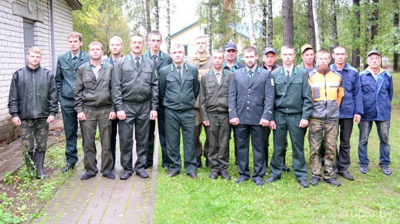 Коллектив Крупского военного лесничества