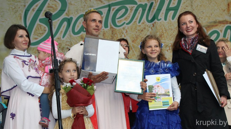 Семья Ивановых получила приз зрительских симпатий на областном этапе проекта «Властелин села-2017»