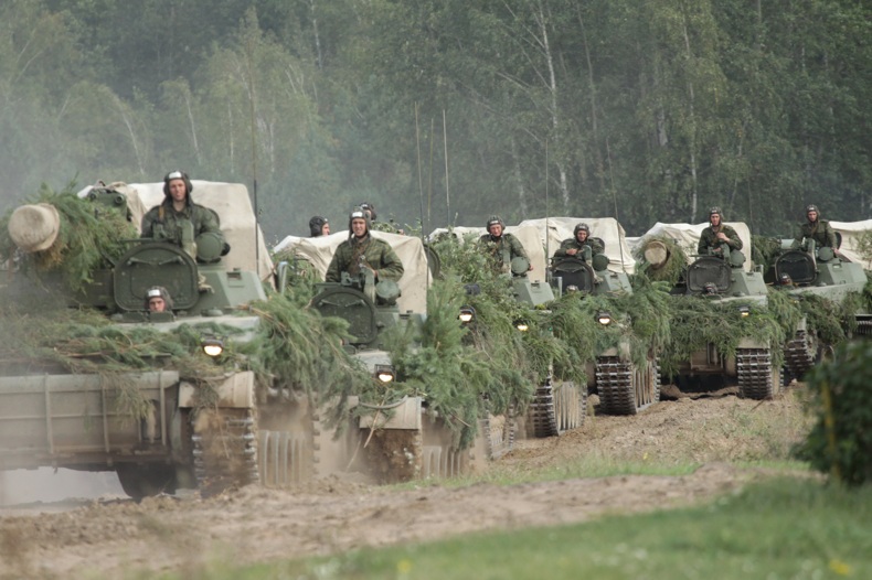 Совместное учение вооруженных сил Беларуси и России 