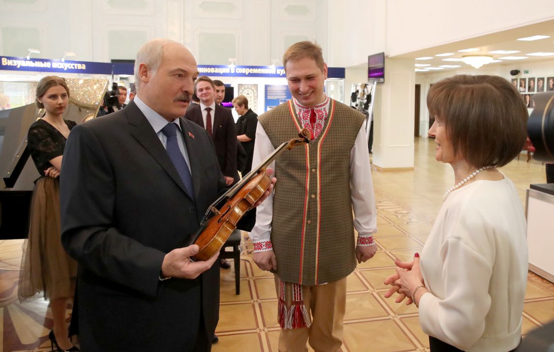 Лукашенко провел встречу с творческой молодежью