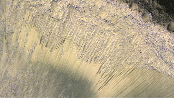 На Марсе найдена жидкая вода