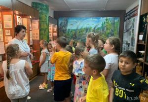 В Крупском историко-краеведческом музее активно проходят экскурсии для детей