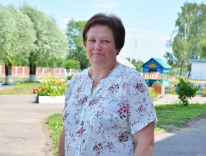 Жанна КУКИНА, заведующий Холопеничским ясли-садом: &quot;Жизнь каждой семьи – это часть жизни страны&quot;