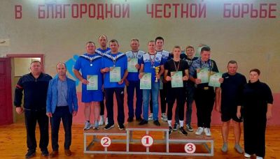 В Крупках прошел чемпионат района по стритболу среди трудовых коллективов