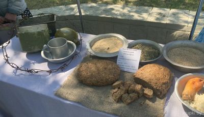 На празднике в Крупках проходила выставка-экспозиция образцов хлеба войны и Победы