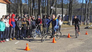 В Крупках прошли районные соревнования по велосипедному туризму