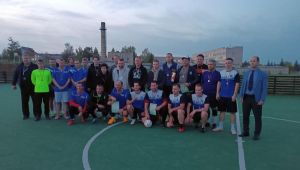 Назвали победителей чемпионата района по футболу среди мужских команд трудовых коллективов