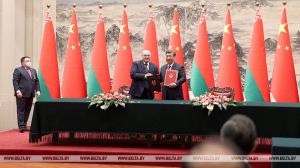 Беларусь и Китай в ходе госвизита Лукашенко заключили почти четыре десятка соглашений и контрактов на $3,5 млрд