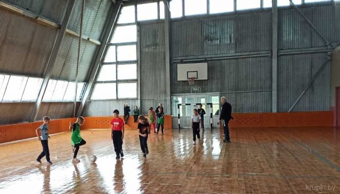 Крупская ДЮСШ провела первенство по мини-футболу среди мальчиков и девочек