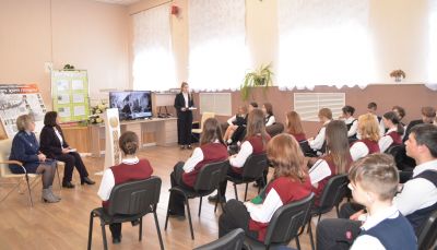 О страшной судьбе белорусских деревень говорили с учащимися городских школ и гимназии