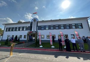 Александр Турчин и министр внутренних дел открыли обновленное здание ГАИ в Борисове