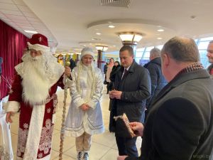 Александр Турчин посетил областной новогодний праздник в Молодечно