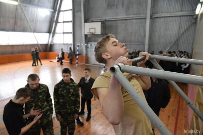 Районные соревнования по военно-прикладному многоборью прошли в Крупках