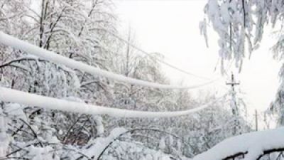 Спасатели за сутки помогли вытащить из снежных заносов 48 автомобилей