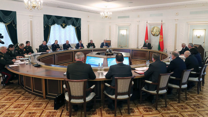 Тема недели: Президенту представили проект Концепции информбезопасности Беларуси