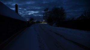 В зимний период освещение улиц – актуальная проблема, как для пешеходов, так и водителей