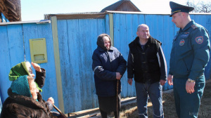 Начальник Крупского РОЧС встретился с жителями деревень Ухвальского сельсовета