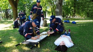 В Крупках провели соревнования санитарных и добровольных пожарных дружин (фото)