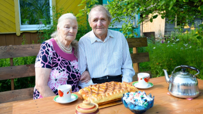 20 июля Евгений Емельянович и Мария Ивановна Шишпор из поселка Ленок отметили 65-летие совместной жизни