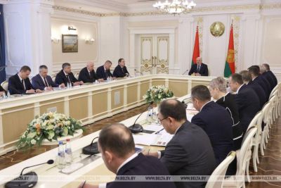 Александр Лукашенко проводит совещание о состоянии и развитии минерально-сырьевой базы республики