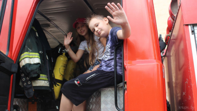 Спасатели встретились с ребятами из оздоровительного лагеря «Яновщина»