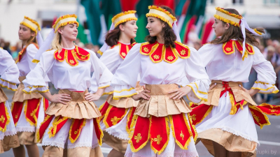 Танцевальный коллектив СШ № 1 стал победителем фестиваля «Огонь танца» и блистал на «Славянском базаре»