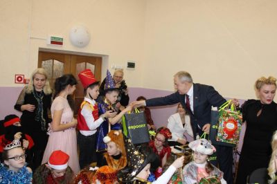 Глава Администрации Президента в рамках акции «Наши дети» посетил Молодечненскую специальную общеобразовательную школу-интернат