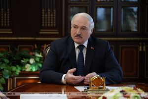 &quot;Надо, чтобы все было демократично&quot;. Лукашенко обсудил с Кочановой формирование Совета Республики