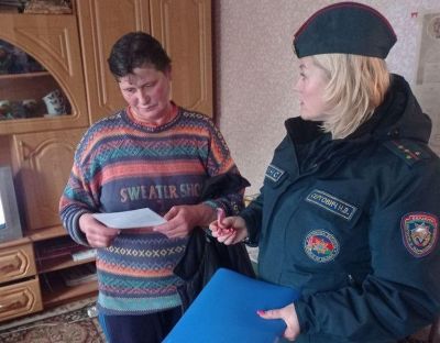 Спасатели проверили домовладения граждан в Крупском районе