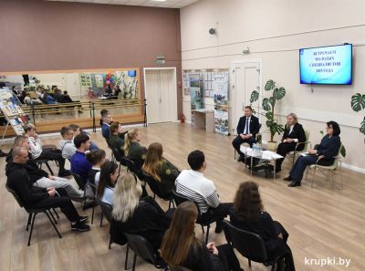 Руководство района встретилось с молодыми специалистами