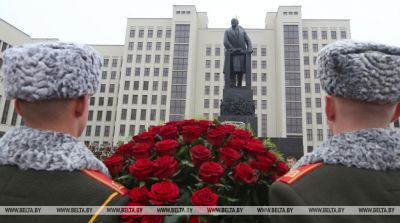 Лукашенко: идеалы Великого Октября по-прежнему актуальны и значимы