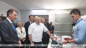 Александр Лукашенко пообещал, что героев нынешней жатвы особо поощрят