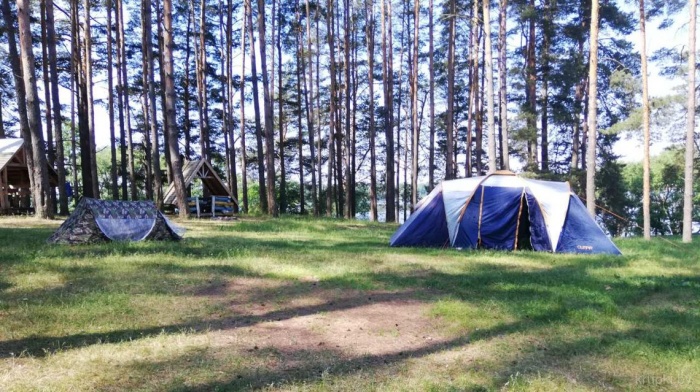 Крупские ребята активно отдыхают в передвижном палаточном лагере МЧС «Искра»
