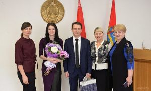 13 молодых пар зарегистрировали брак в Крупках в феврале
