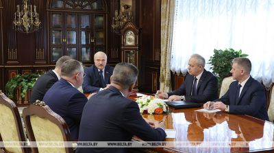 Лукашенко: суверенитет и независимость Беларуси - вещи постоянные, и это даже не обсуждается