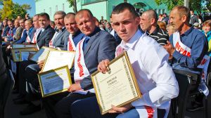 Героев жатвы-2019 чествовали на районных «Дажынках» в Холопеничах (фото)