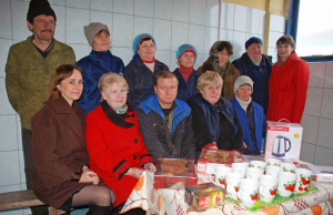 Представители профсоюзов поздравили животноводов Крупского райагросервиса