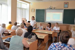 Информационно-пропагандистская группа провела встречу с коллективом районной гимназии