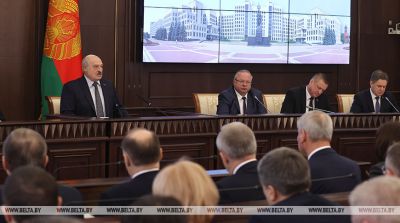 Лукашенко: в 2023 году надо не просто восстановить уровень ВВП, но и перейти к росту