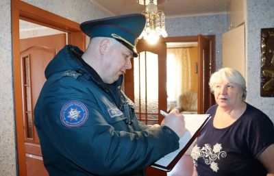Спасатели Крупского РОЧС снова проверили жилой сектор