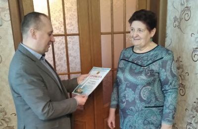 За развитие ветеранского движения Мария Гончарова награждена Грамотой областного совета ветеранов