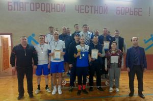Крупский лесхоз стал победителем чемпионата района по волейболу среди мужских команд
