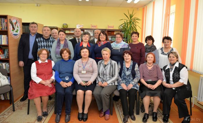 Торжественное мероприятие, посвященное Дню пожилых людей, организовали в Крупской библиотеке