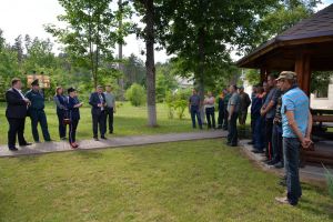Председатель Крупского райисполкома провел встречи с работниками Бобрского и Соколовичского лесничеств