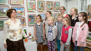 В Крупском музее открылась экспозиция творческих работ воспитанников детской школы искусств