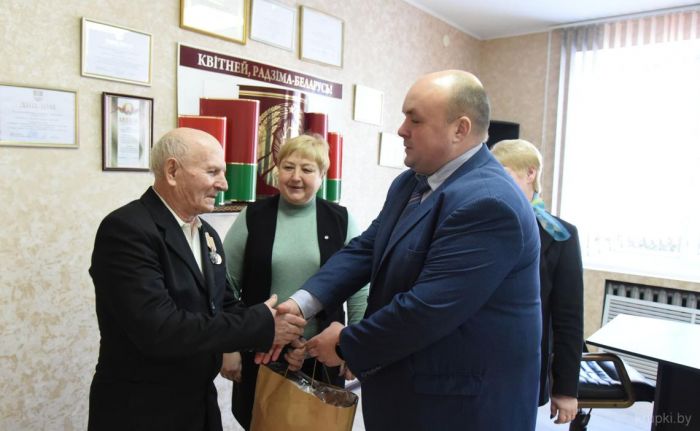 Кавалера ордена Трудовой Славы III степени Федора Александровича Ходасевича поздравили с 75-летием