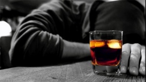 По данным ВОЗ, алкоголизмом страдает от 2 до 10 процентов населения